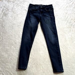 Joe’s Jeans dark wash skinny jeans size 25